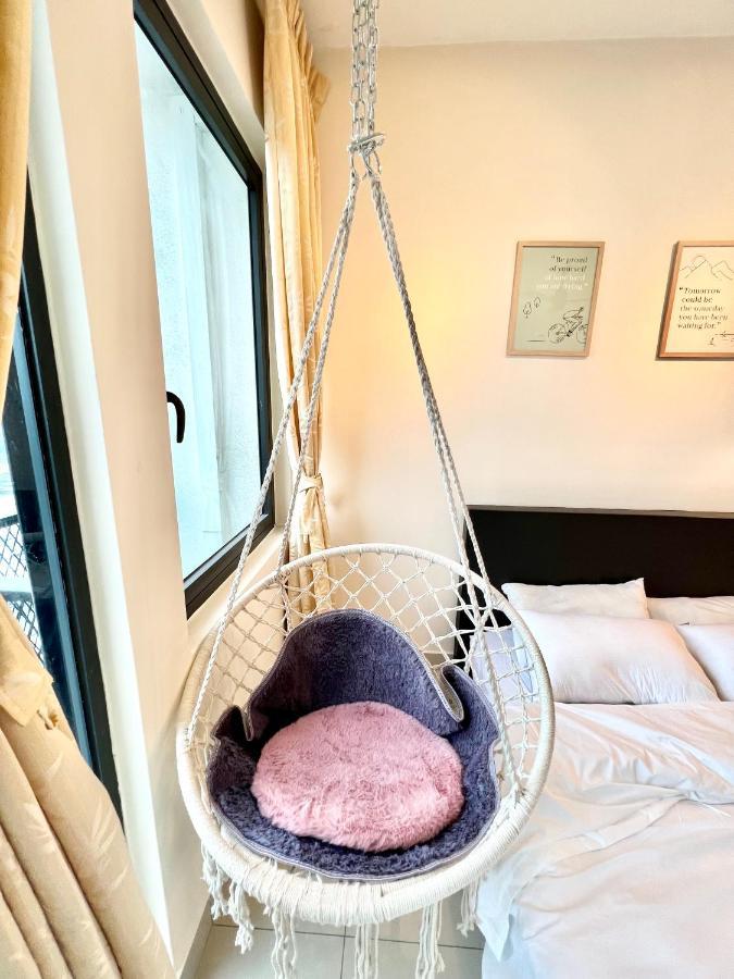 A 1-4 Pax Cozy Studio Tv Box Pool 100Mps Wifi 3 Bed Trefoil Setia Alam Exteriér fotografie